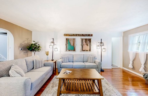 Garden District House | 180 m² House ∙ 2 bedrooms ∙ 6 guests