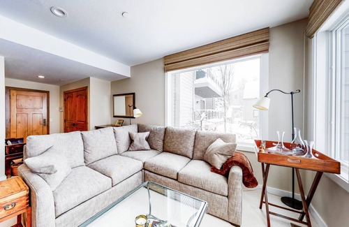 Ketchum Condo | 182 m² Condo ∙ 3 bedrooms ∙ 8 guests