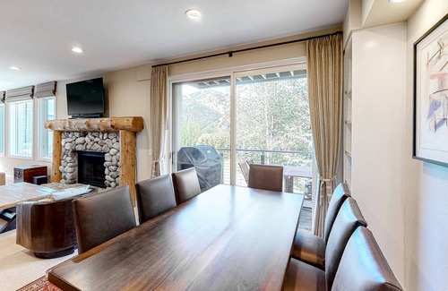 Ketchum Condo | 182 m² Condo ∙ 3 bedrooms ∙ 8 guests