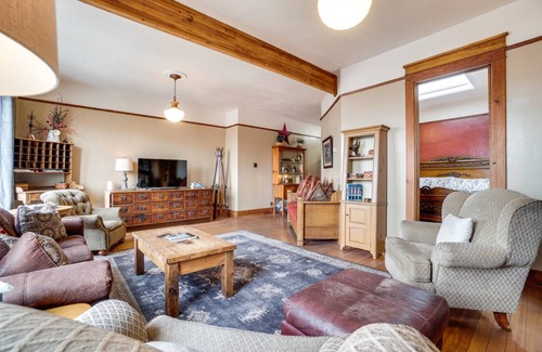 Laramie Apartment | 185 m² Apartment ∙ 3 bedrooms ∙ 8 guests