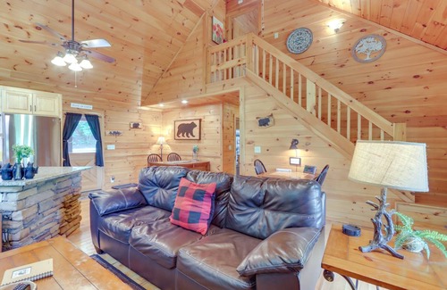 Morganton House | 185 m² House ∙ 2 bedrooms ∙ 4 guests
