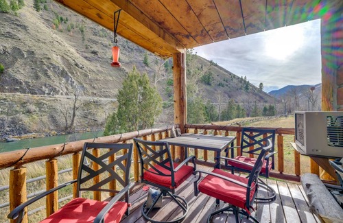 Salmon House | 185 m² House ∙ 2 bedrooms ∙ 8 guests