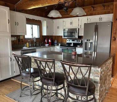 Union Ski Chalet | 186 m² Chalet ∙ 3 bedrooms ∙ 8 guests