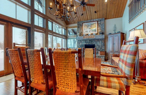 Jackson Hole Cabin | 189 m² Cabin ∙ 3 bedrooms ∙ 6 guests
