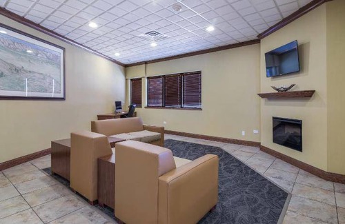 Dickinson Hotel | 19 m² Hotel ∙ 6 guests