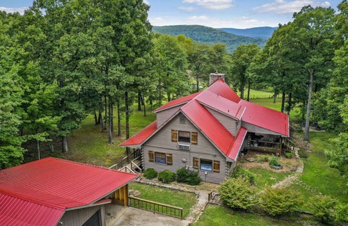 Mt. Sherman House | 195 m² House ∙ 4 bedrooms ∙ 10 guests