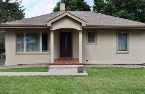 Lemont House | 2.5 miles from Stadium/Downtown Newly Renovated, Family-Friendly PSU Rental Home