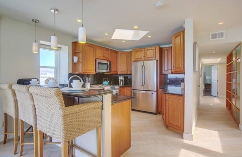 Mission Beach Condo | 2 Floors of Ocean Front - Penthouse + 2nd Level - A/C