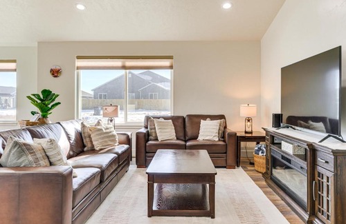Dillon House | 2 Mi to Beaverhead River Family-Friendly Home!