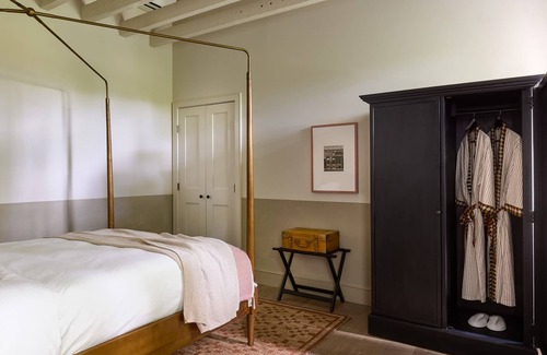 Fishtown Hotel | 2 Stylish Suites in the Heart of Philadelphia – Walk to Rittenhouse & Old City