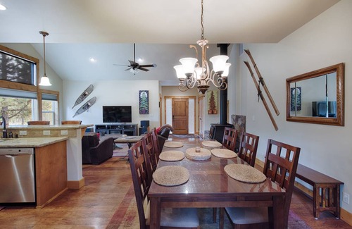 McCall House | 204 m² House ∙ 4 bedrooms ∙ 10 guests