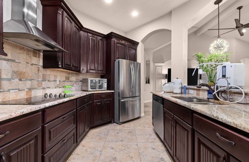 Schertz House | 209 m² House ∙ 4 bedrooms ∙ 14 guests