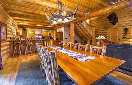 McCall House | 212 m² House ∙ 4 bedrooms ∙ 11 guests