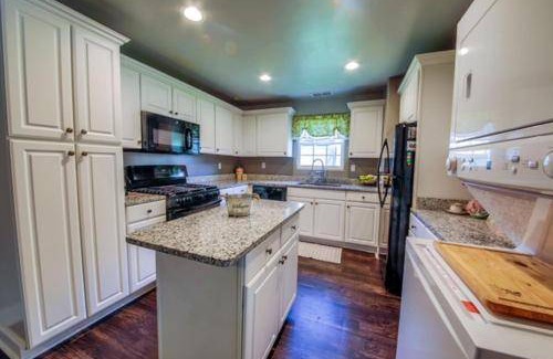 Brighton House | 214 m² House ∙ 2 bedrooms ∙ 5 guests