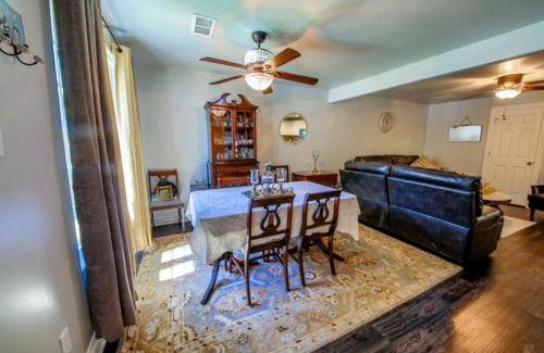 Brighton House | 214 m² House ∙ 2 bedrooms ∙ 5 guests