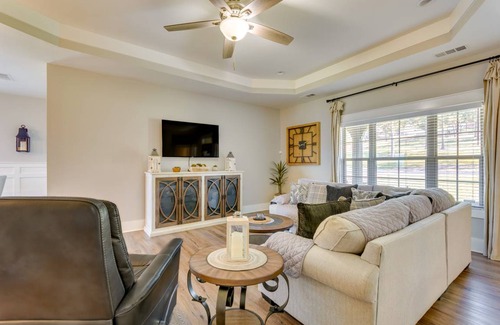 Russellville House | 222 m² House ∙ 3 bedrooms ∙ 7 guests