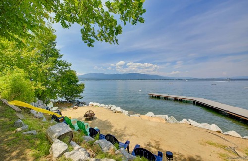 Sandpoint House | 222 m² House ∙ 4 bedrooms ∙ 12 guests