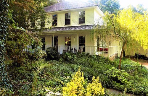 Jonesboro House | 223 m² House ∙ 3 bedrooms ∙ 6 guests