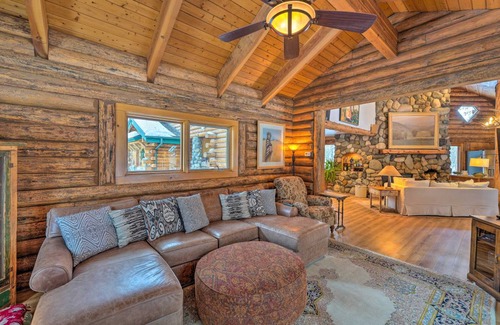 Hailey House | 227 m² House ∙ 2 bedrooms ∙ 6 guests