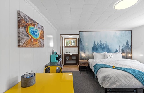 West Yellowstone Hotel | 23 m² Hotel ∙ 1 bedroom ∙ 2 guests
