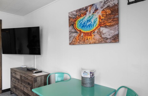 West Yellowstone Hotel | 23 m² Hotel ∙ 1 bedroom ∙ 2 guests