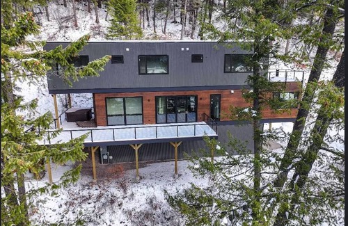 Whitefish House | 230 m² House ∙ 4 bedrooms ∙ 8 guests
