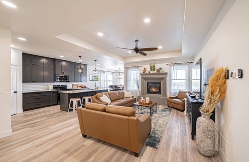 Ashton House | 231 m² House ∙ 4 bedrooms ∙ 14 guests