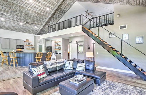 McQueeney House | 232 m² House ∙ 4 bedrooms ∙ 8 guests
