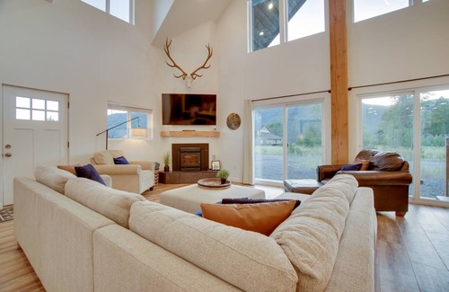Donnelly House | 236 m² House ∙ 4 bedrooms ∙ 12 guests