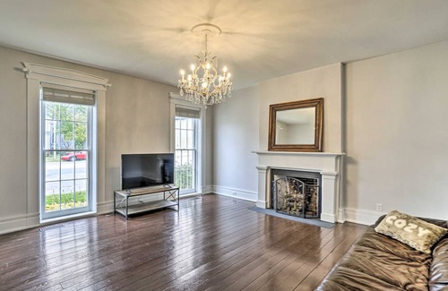 Troy House | 241 m² House ∙ 3 bedrooms ∙ 6 guests
