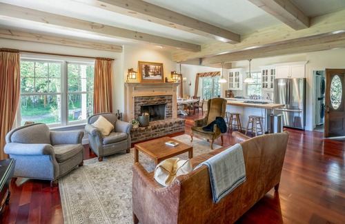 Uinta County House | 241 m² House ∙ 4 bedrooms ∙ 8 guests