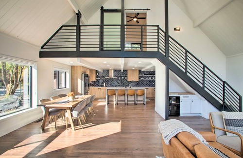 Twin Lakes House | 241 m² House ∙ 4 bedrooms ∙ 10 guests