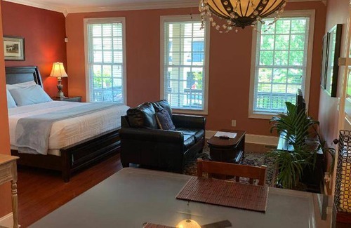 Hope Gardens Bed & Breakfast | 242 m² Bed and breakfast ∙ 4 bedrooms ∙ 8 guests