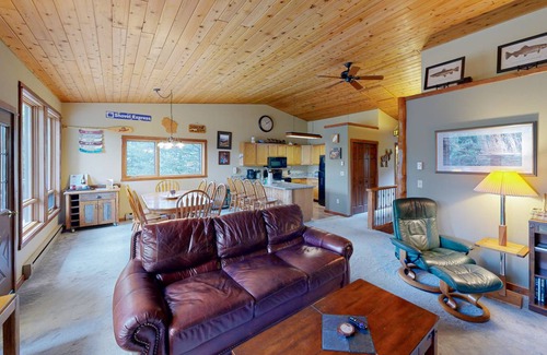 Big Sky Condo | 242 m² Condo ∙ 4 bedrooms ∙ 10 guests