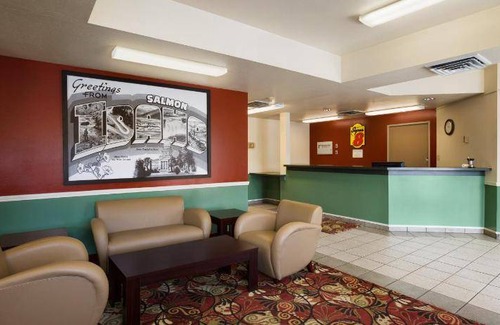 Salmon Hotel | 25 m² Hotel ∙ 127 guests