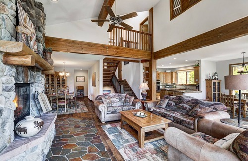 Dunkin Hill House | 2542 Boreas Pass, gorgeus home with panoramic views of the mountains!