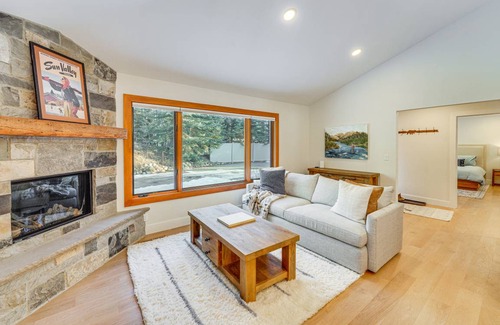 Hulen Meadows House | 260 m² House ∙ 4 bedrooms ∙ 10 guests