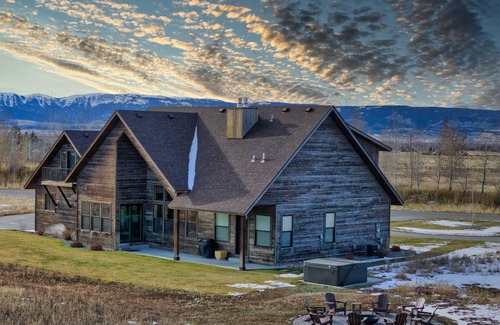 Clawson House | 278 m² House ∙ 3 bedrooms ∙ 10 guests