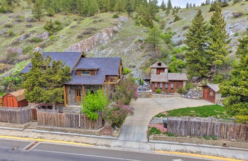 Helena House | 278 m² House ∙ 3 bedrooms ∙ 10 guests