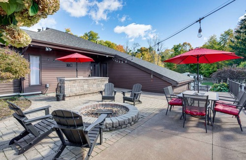 Mansfield House | 279 m² House ∙ 3 bedrooms ∙ 8 guests