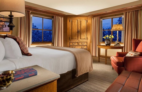 Teton Village Cabin | 279 m² Lodge ∙ 2 bedrooms ∙ 127 guests