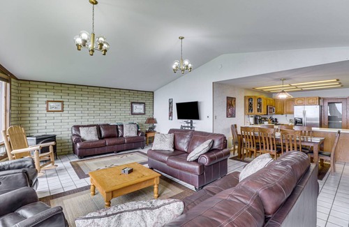 Bigfork House | 287 m² House ∙ 4 bedrooms ∙ 8 guests