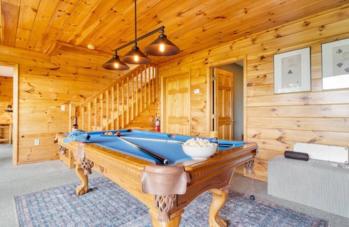 Chalet Village North House | 287 m² House ∙ 5 bedrooms ∙ 12 guests