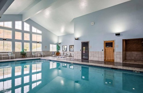 Grant Creek Hotel | 288 m² Hotel ∙ 127 guests