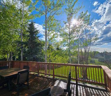 Bozeman House | 289 m² House ∙ 5 bedrooms ∙ 10 guests