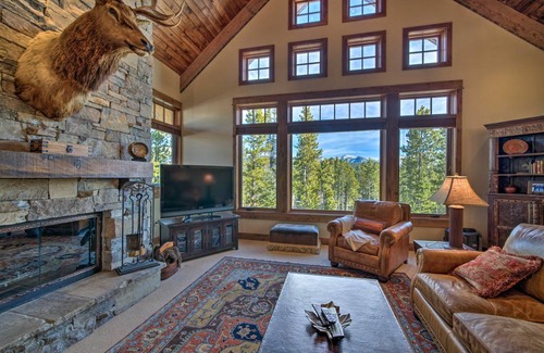 Big Sky Apartment | 290 m² Apartment ∙ 4 bedrooms ∙ 8 guests