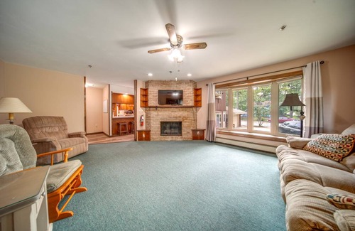 Conneaut House | 297 m² House ∙ 4 bedrooms ∙ 16 guests
