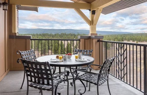 West Yellowstone Condo | 3-bedroom Presidential Suite West Yellowstone