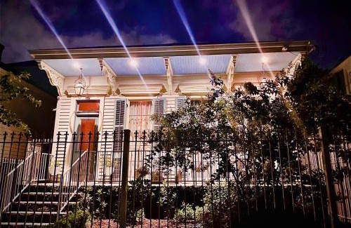 Faubourg Delachaise Apartment | 30 m² Apartment ∙ 1 bedroom ∙ 3 guests