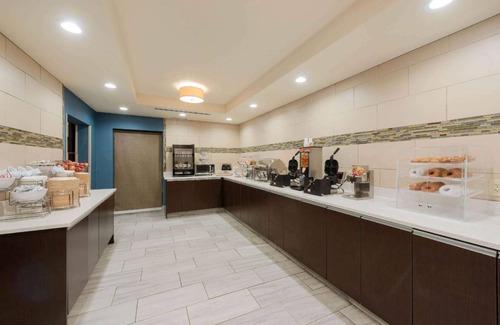 Grove City Hotel | 30 m² Hotel ∙ 127 guests